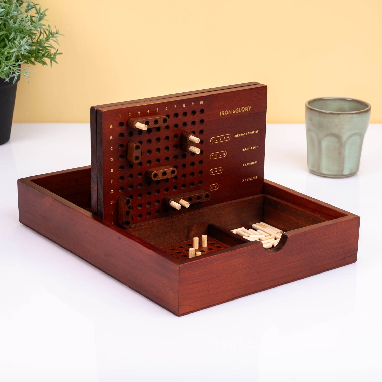Houten zeeslag spel