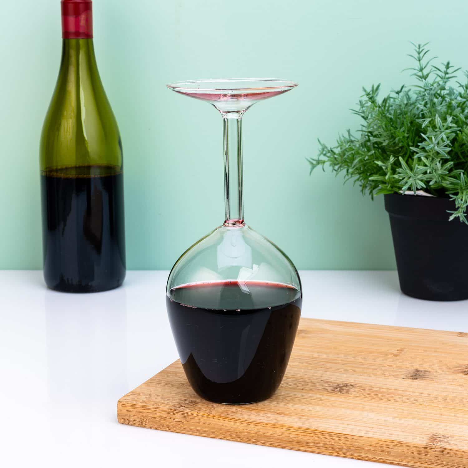 Omgekeerd wijnglas