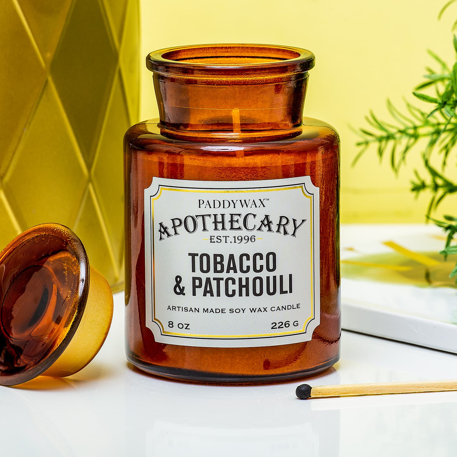 Apothecary geurkaars – Tobacco & Patchouli