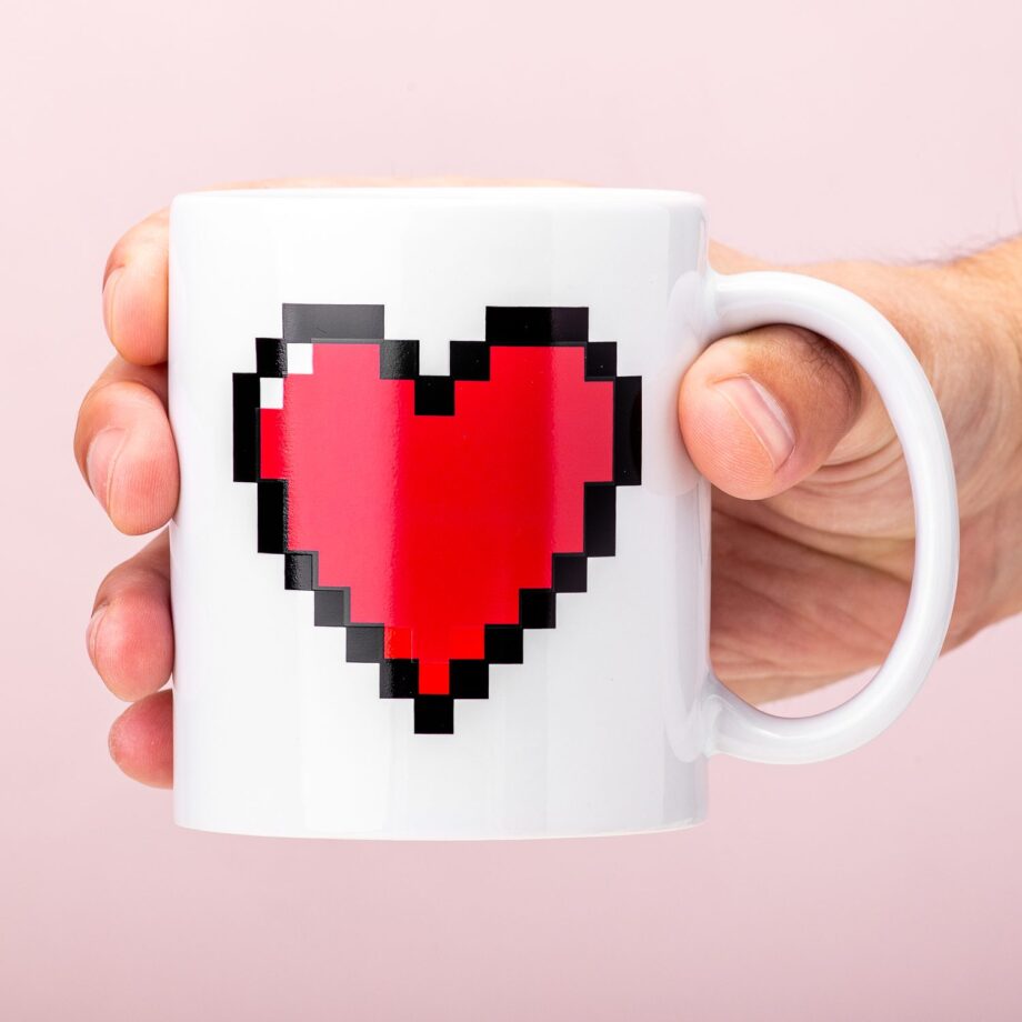 Warmtegevoelige mok pixel hart
