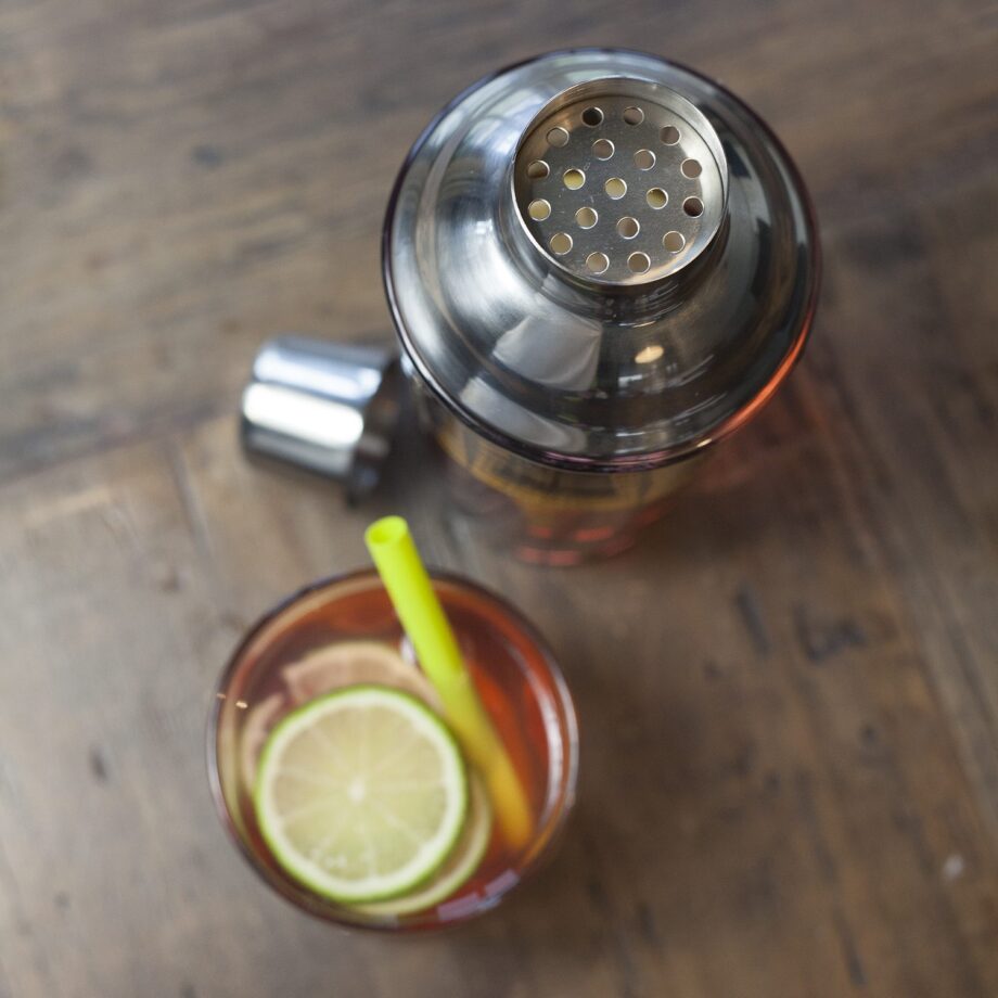 Cocktailshaker met recepten