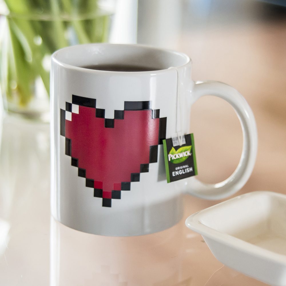 Kikkerland Warmtegevoelige Mok Pixel Hart