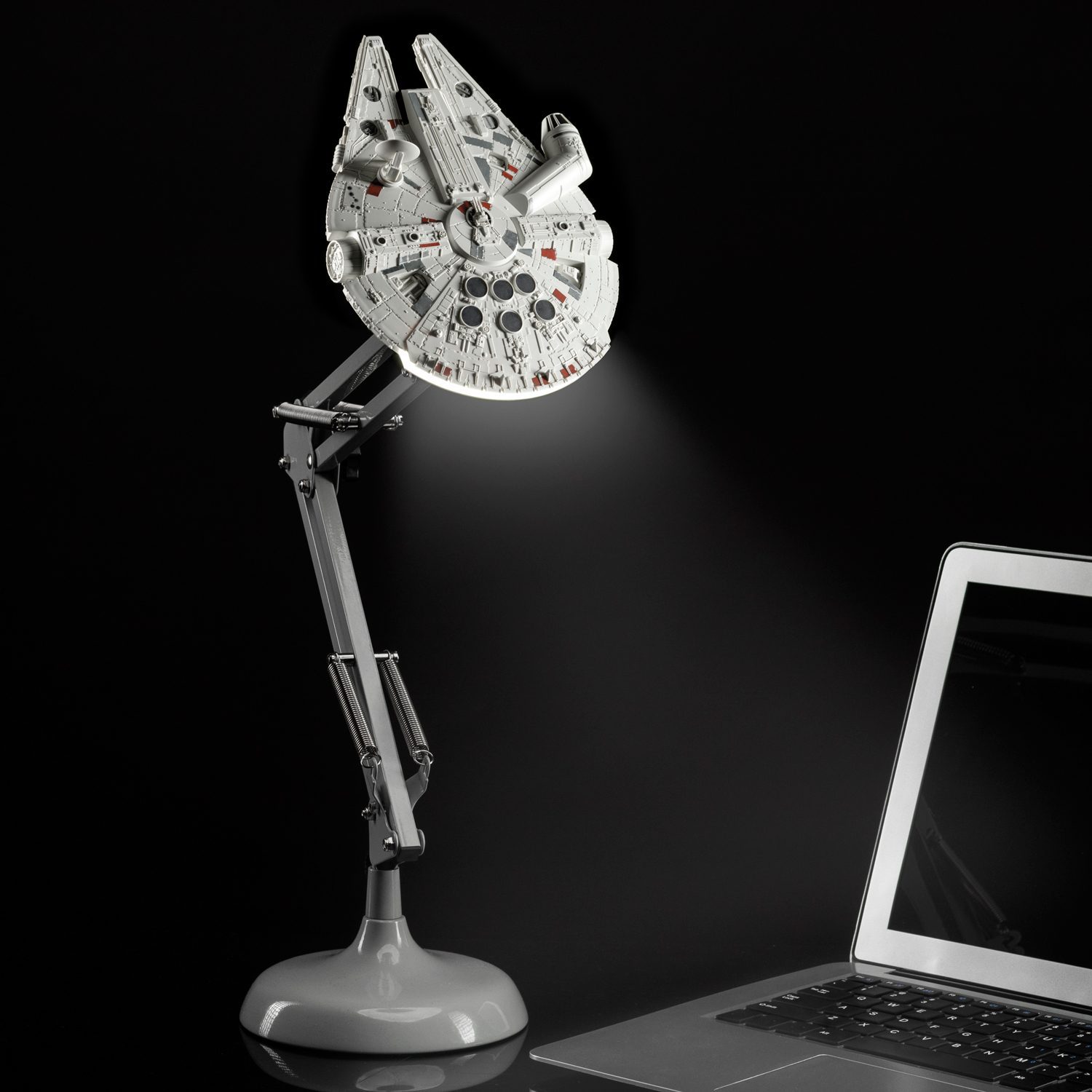 Star Wars Bureaulamp - Millenium?Falcon