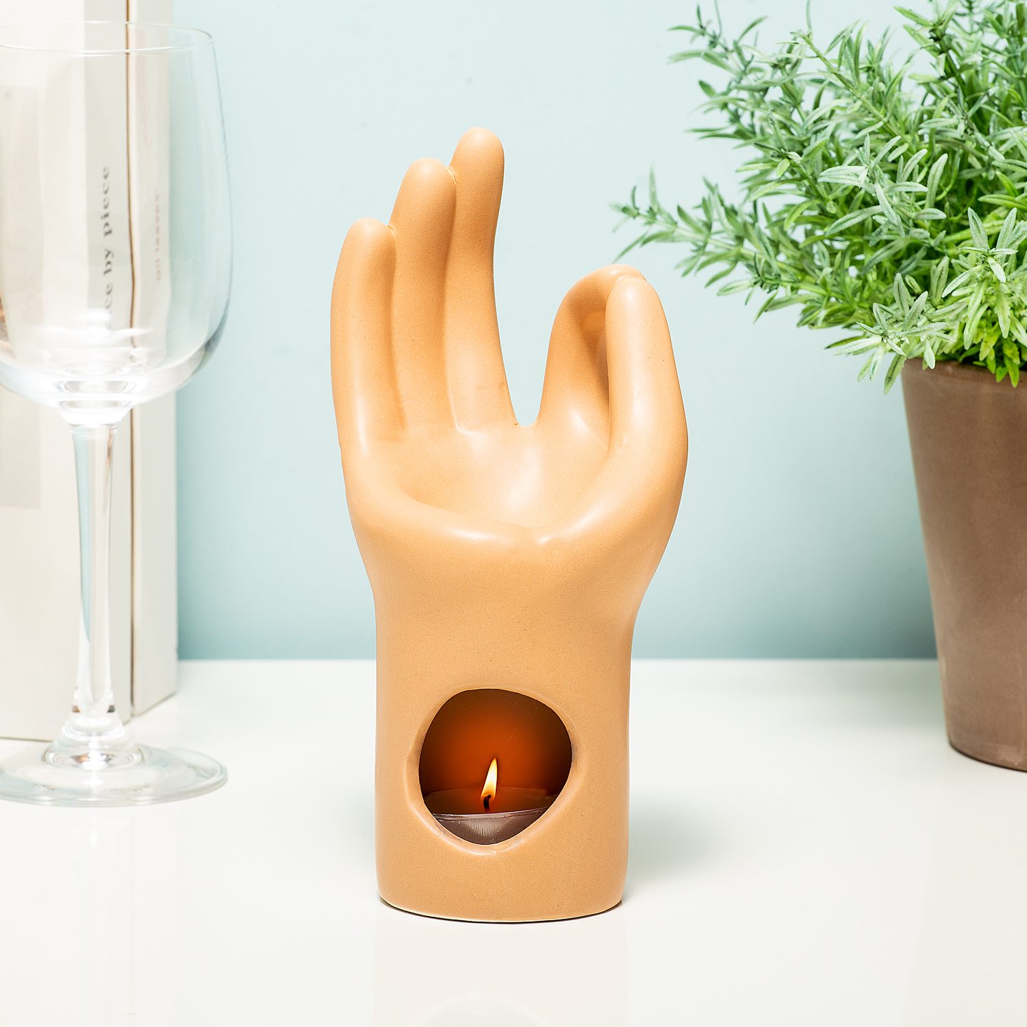 Om Hand Oliebrander