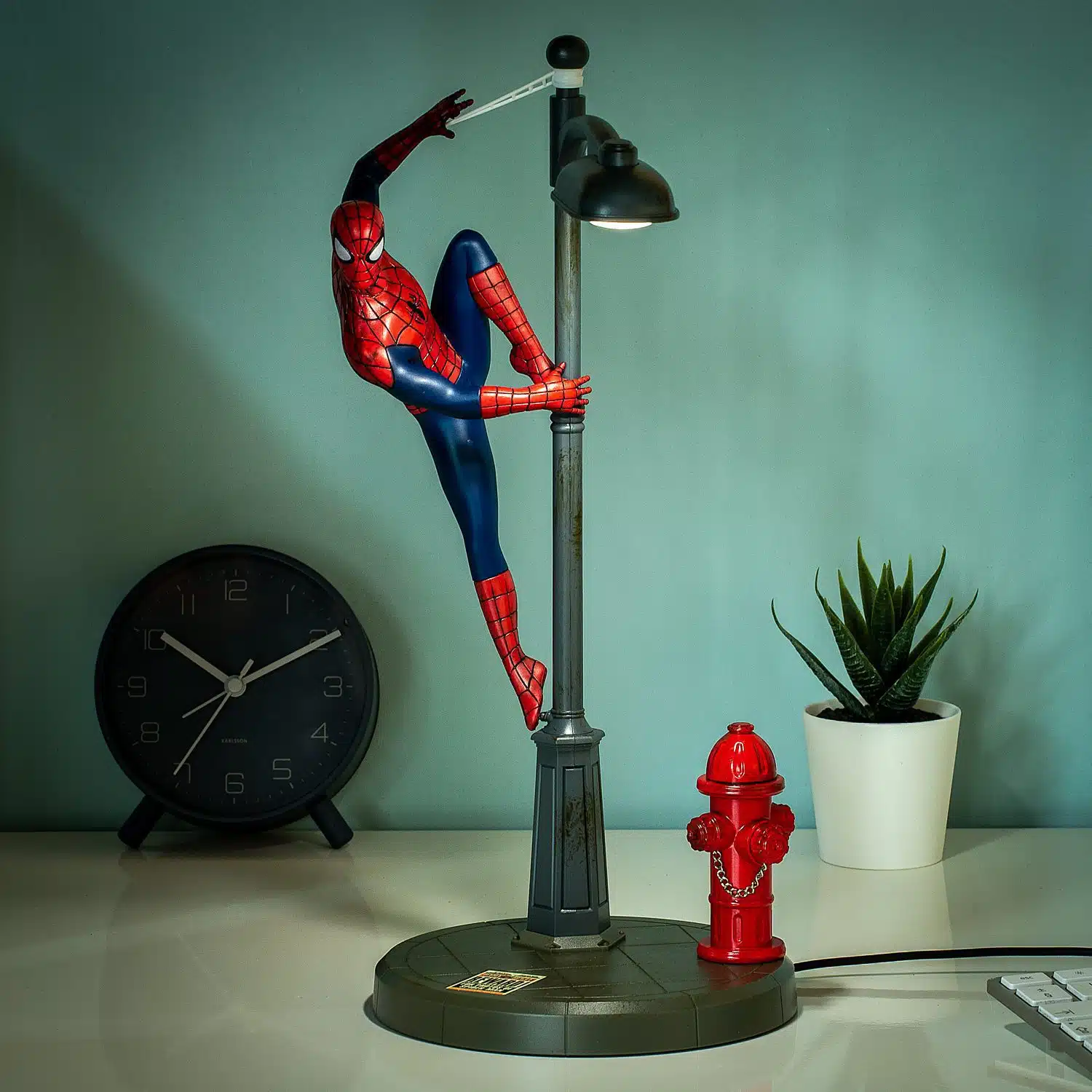 Marvel Spiderman lamp