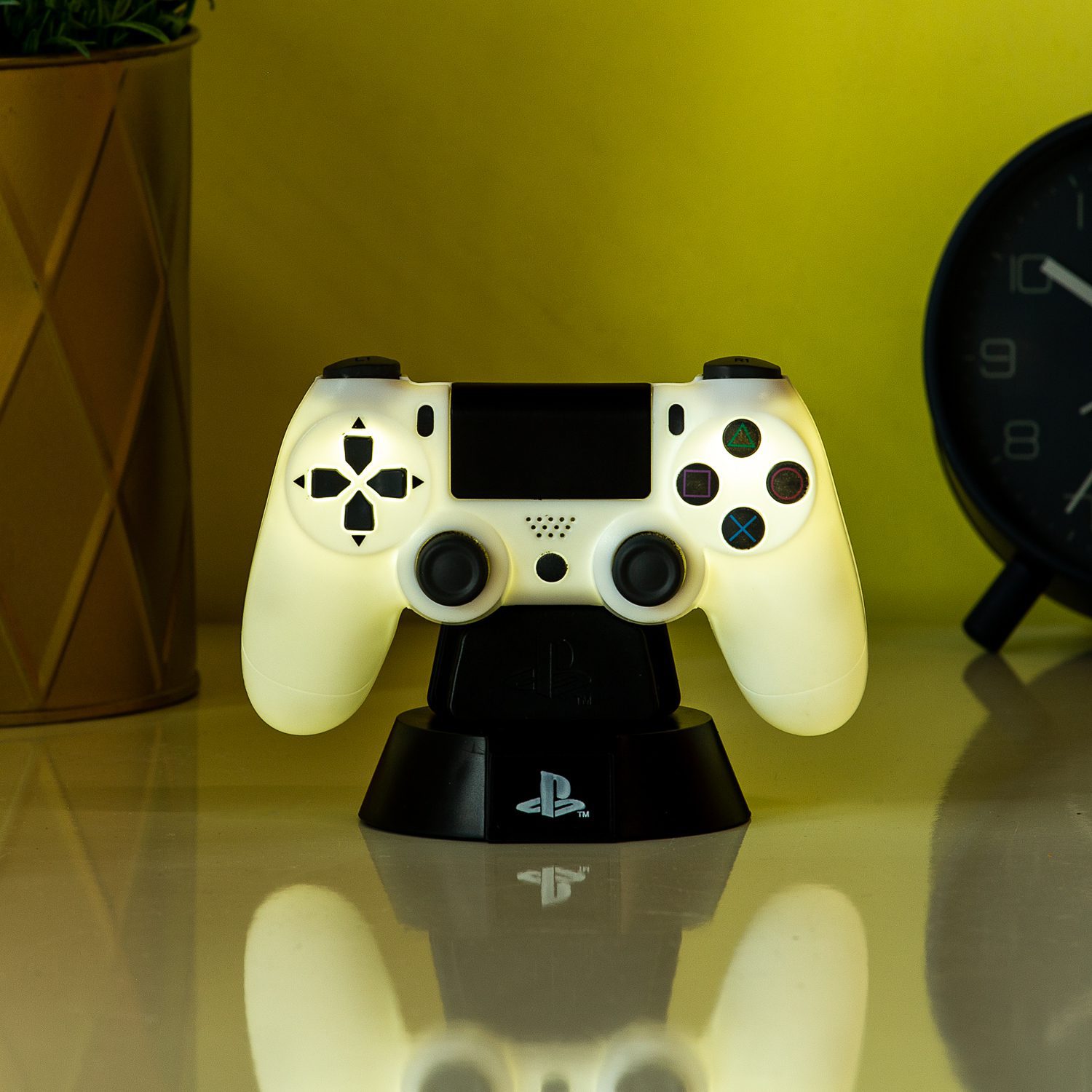 PlayStation Controller Lamp PlayStation Controller Lamp