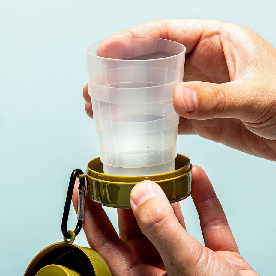 Opvouwbaar glas met medicatievakje