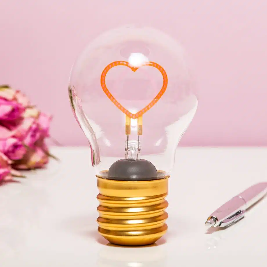 Oplaadbare LED filament lamp