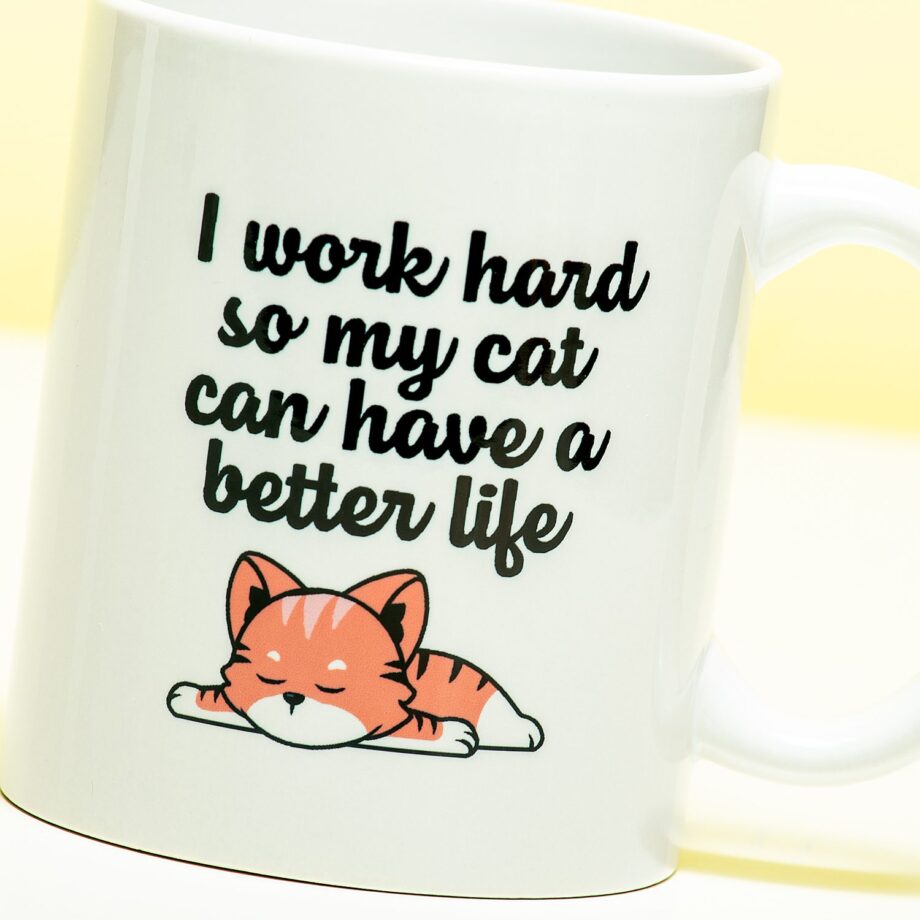 Mok I work hard