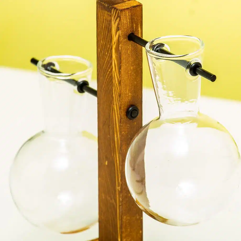 Houten stekjesvaas