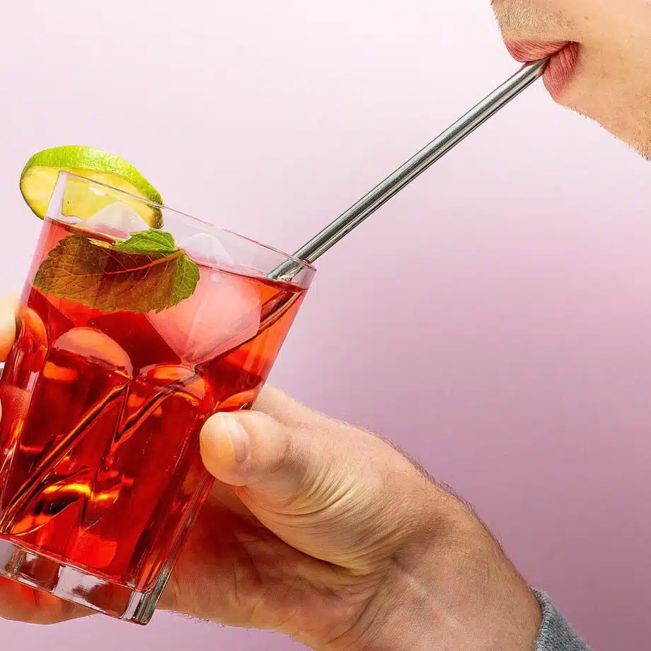 Hart cocktaillepel met rietje