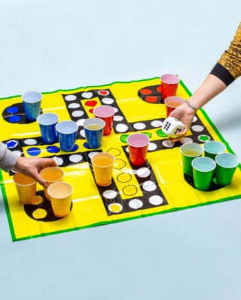 XXL Ludo drankspel met plastic bekers
