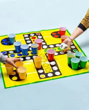 XXL Ludo drankspel met plastic bekers