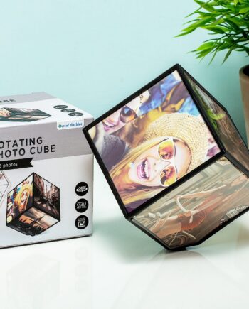 Draaiende fotokubus