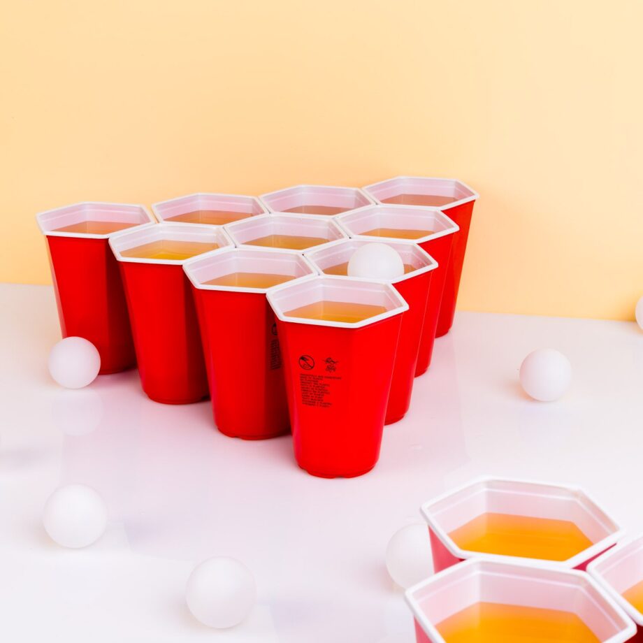 Hexagon beer pong spel (set van 37)