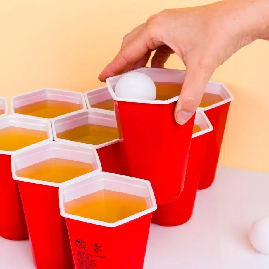 Hexagon beer pong spel (set van 37)