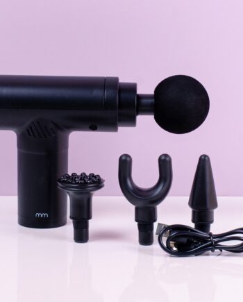 Massage gun met opzetstukken