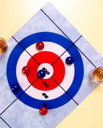 Sport drankspel met shotglaasjes - Curling