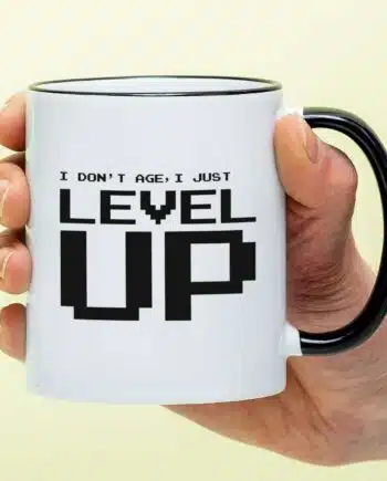 Mok I Don't Age in hand