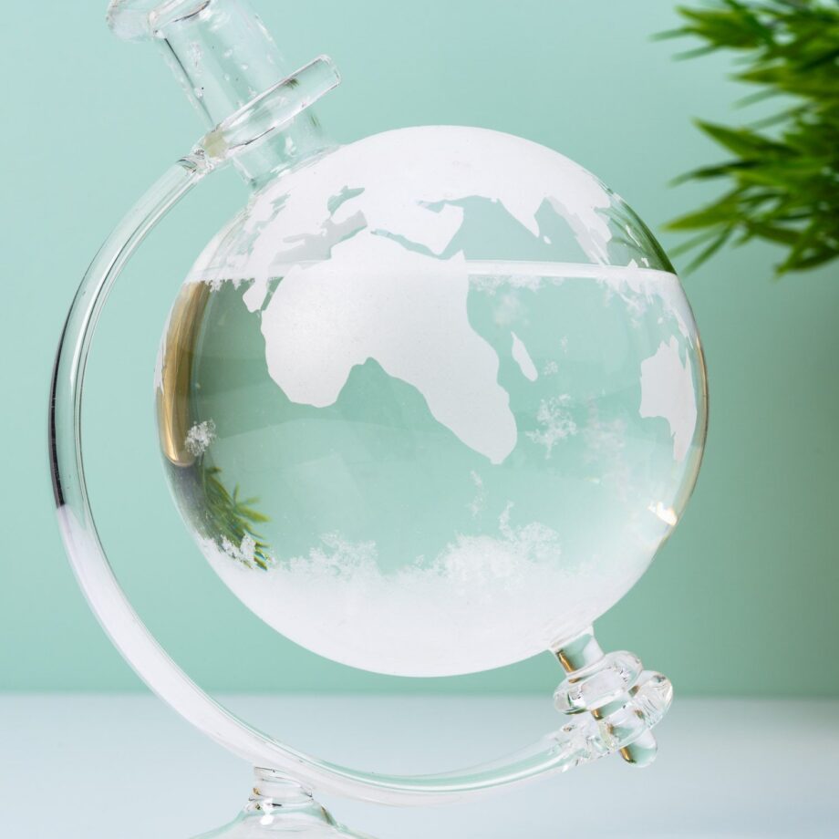 Globe stormglas