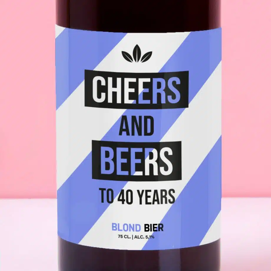 Gepersonaliseerde bierfles Cheers and beers (750 ml)