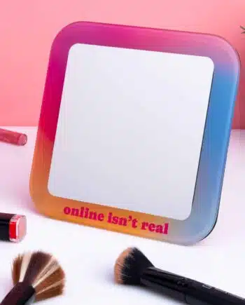 Online Isn't Real spiegel