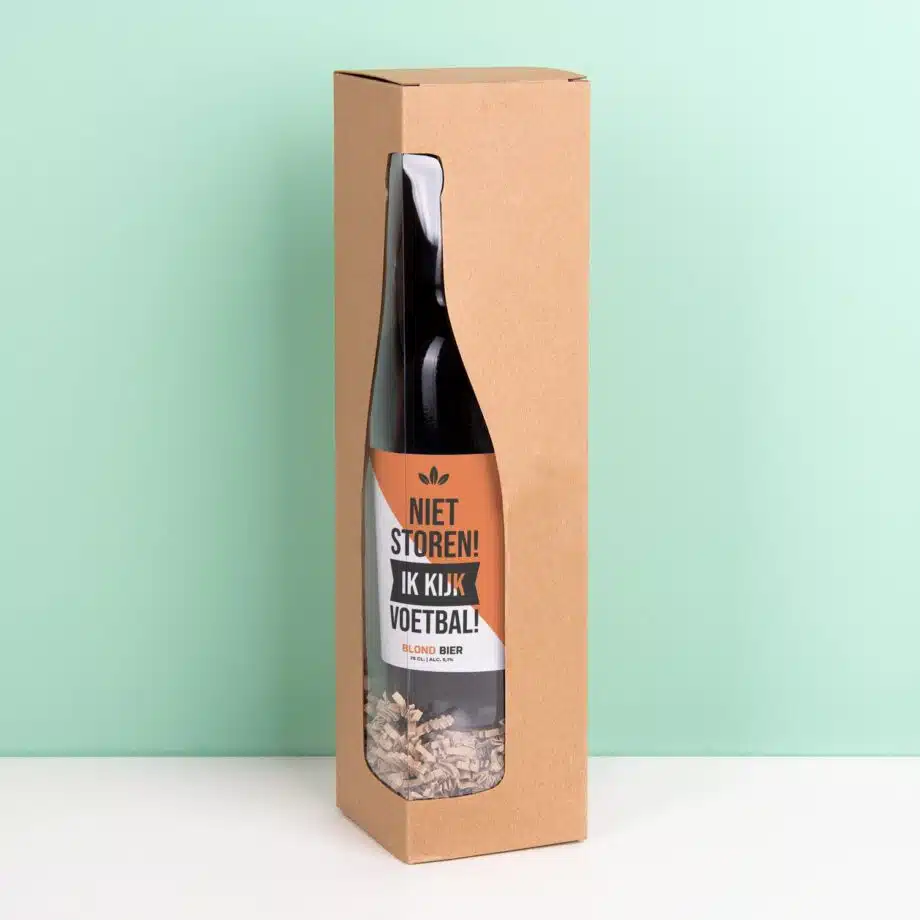 Bierfles Niet storen ik kijk voetbal (750 ml)