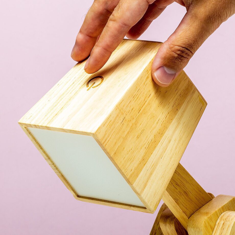 Houten tafellamp