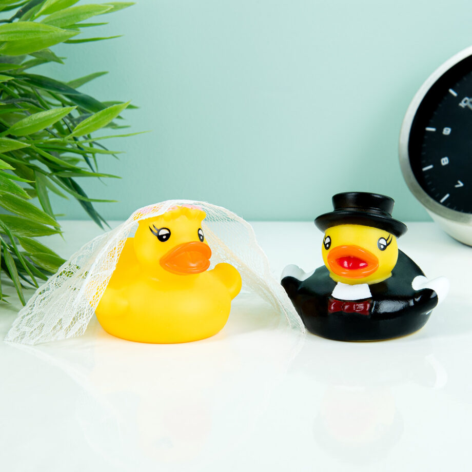 Bruid en bruidegom badeendjes (set van 2)