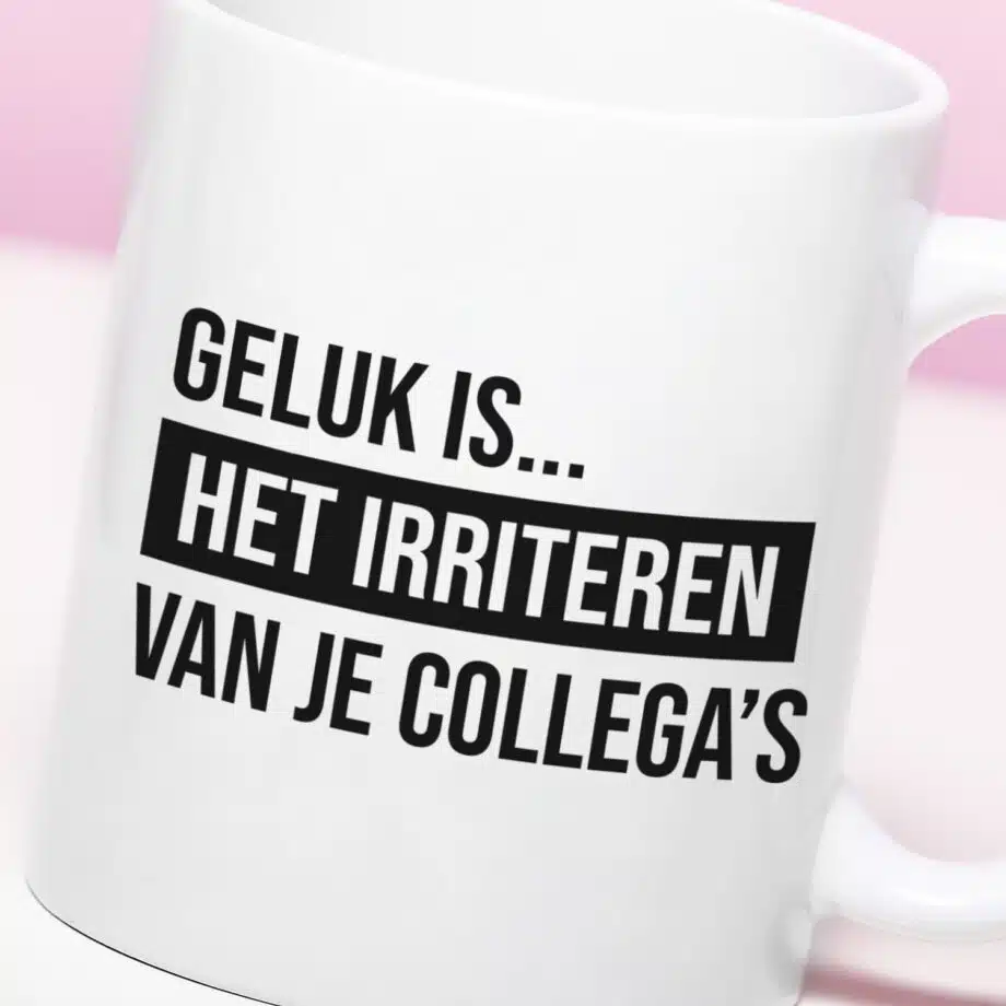 Mok Geluk is het irriteren van je collega's