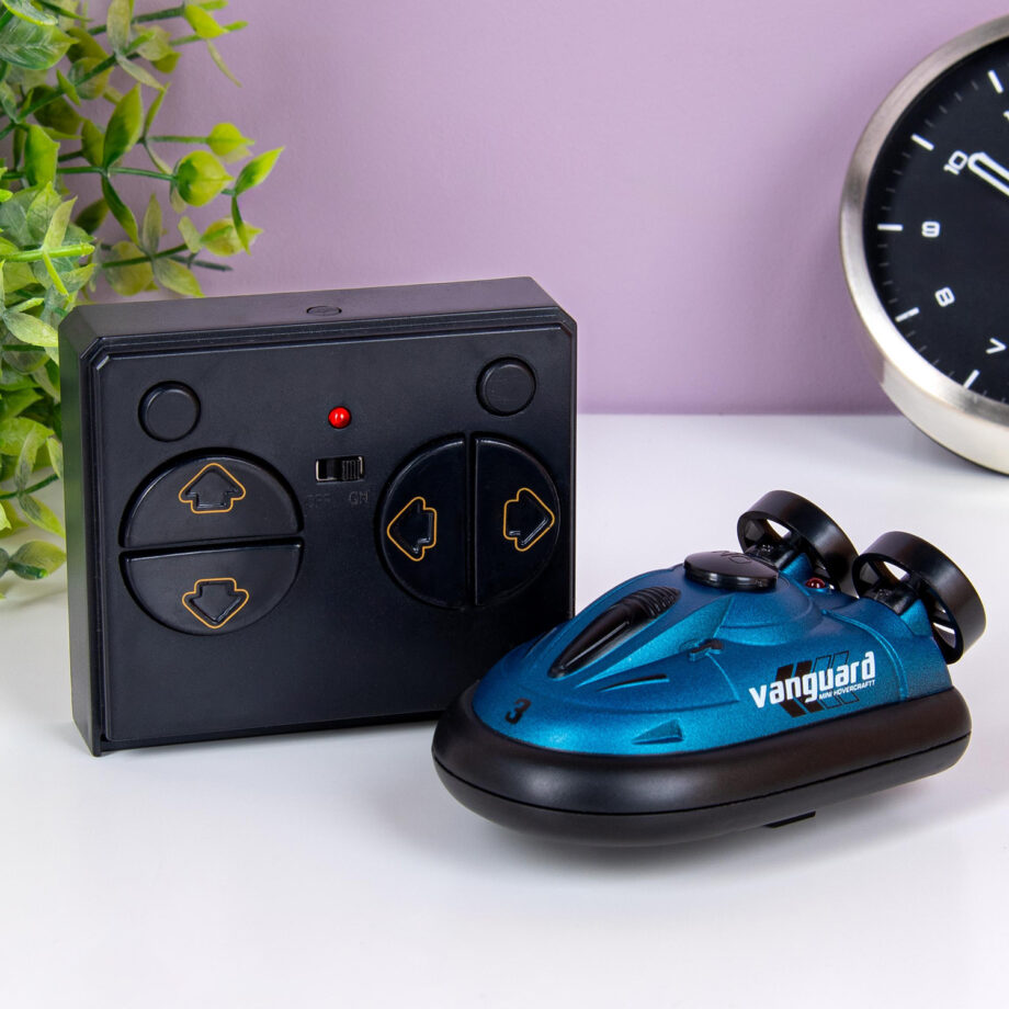 Radiografisch bestuurbare mini hovercraft