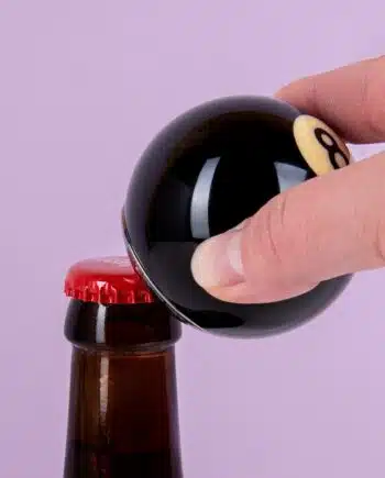 Biljartbal flesopener