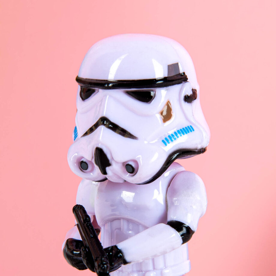 Stormtrooper poppetje op zonne-energie
