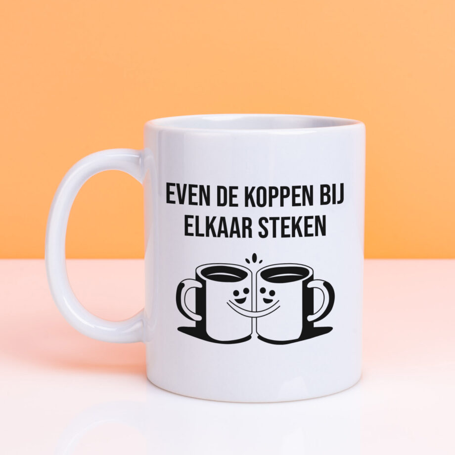 Mok Even de koppen bij elkaar steken