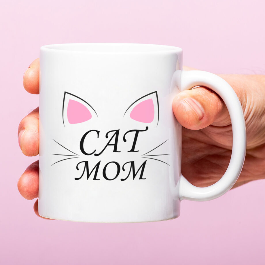 Mok Cat mom