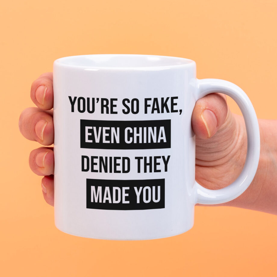 Mok met Tekst ‘’You re so fake’’ | Materiaal: Keramiek | 33 cl | Mok met Tekst | Koffie Mok | Grappige Cadeau |  Vaatwasser bestendig | Humor | Mok met grappige tekst
