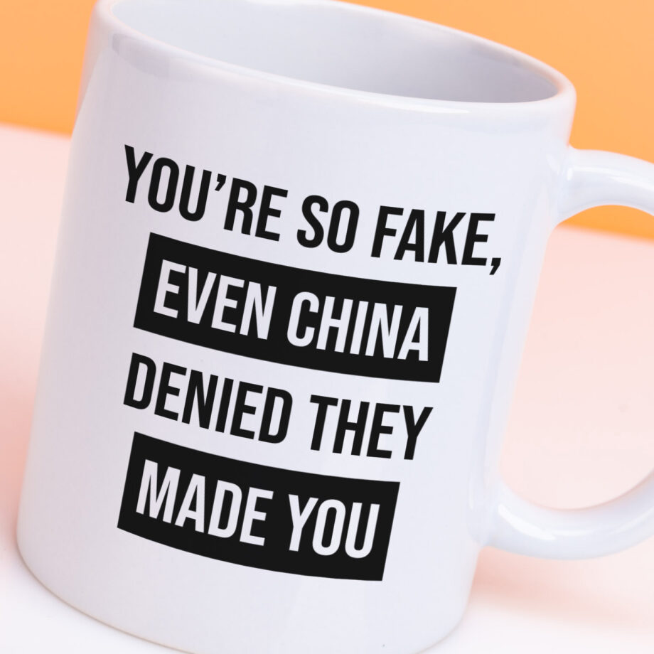 Mok met Tekst ‘’You re so fake’’ | Materiaal: Keramiek | 33 cl | Mok met Tekst | Koffie Mok | Grappige Cadeau |  Vaatwasser bestendig | Humor | Mok met grappige tekst