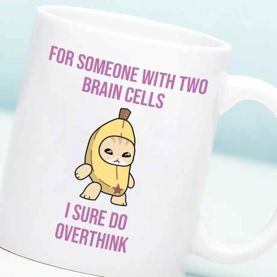 Mok met Tekst ‘’For someone with two brain cells’’ | Materiaal: Keramiek | 33 cl | Mok met Tekst | Koffie Mok | Grappige Cadeau |  Vaatwasser bestendig | Humor | Mok met grappige tekst