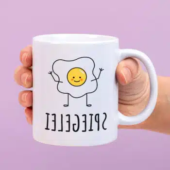 Mok met Tekst ‘’Spiegelei’’ | Materiaal: Keramiek | 33 cl | Mok met Tekst | Koffie Mok | Grappige Cadeau |  Vaatwasser bestendig | Humor | Mok met grappige tekst