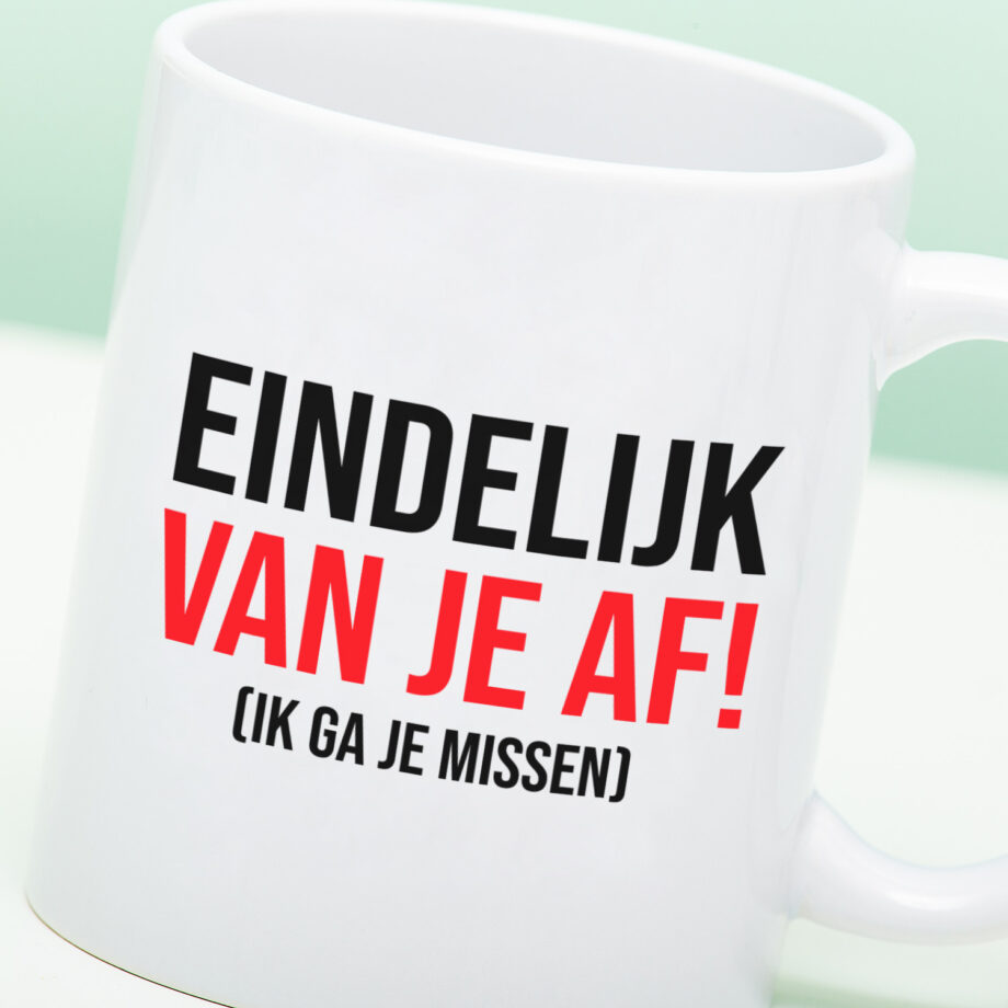 Mok met Tekst ‘’Adulting’’ | Materiaal: Keramiek | 33 cl | Mok met Tekst | Koffie Mok | Grappige Cadeau |  Vaatwasser bestendig | Humor | Mok met grappige tekst