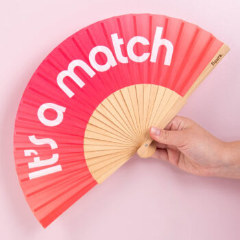 Houten waaier It's a Match