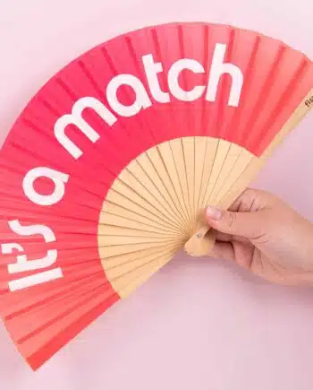 Houten waaier It's a Match