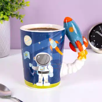 Ruimte mok met raketoor