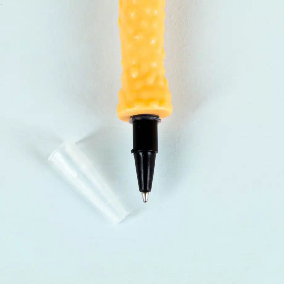 Gillende kip pen