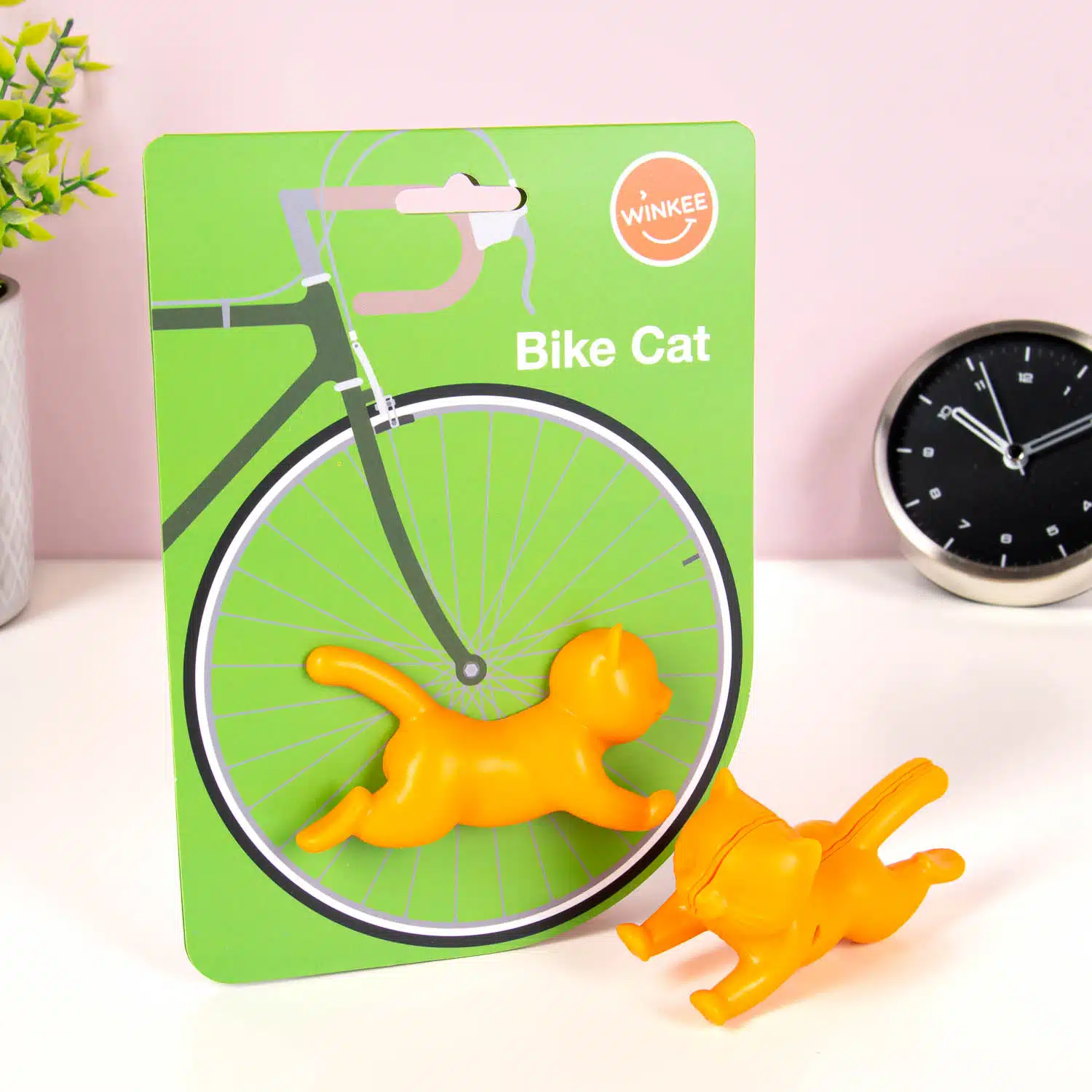 Kat voor in je fietswiel