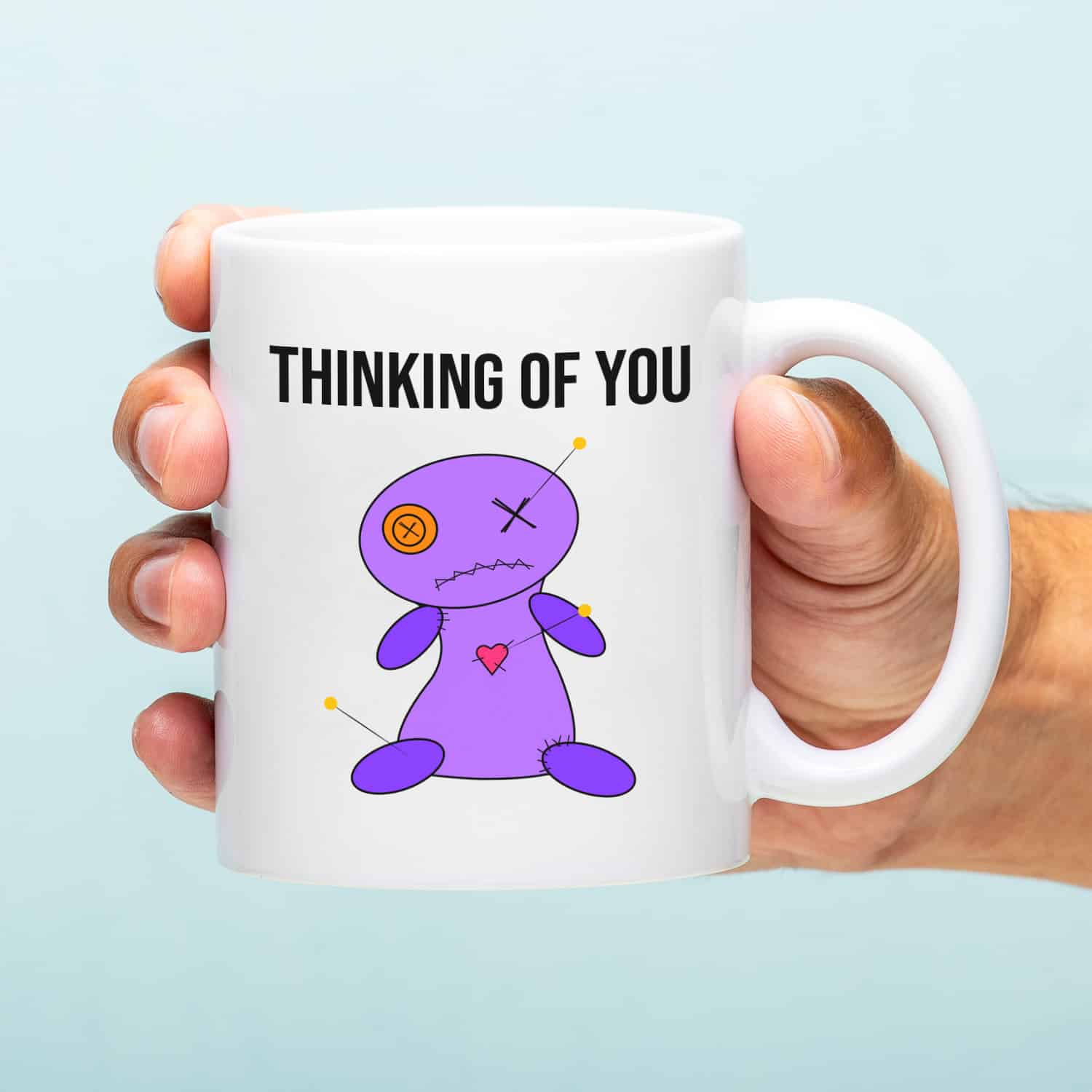 Mok met Tekst ‘’Thinking of you’’ | Materiaal: Keramiek | 33 cl | Mok met Tekst | Koffie Mok | Grappige Cadeau | Vaatwasser bestendig | Humor | Mok met grappige tekst