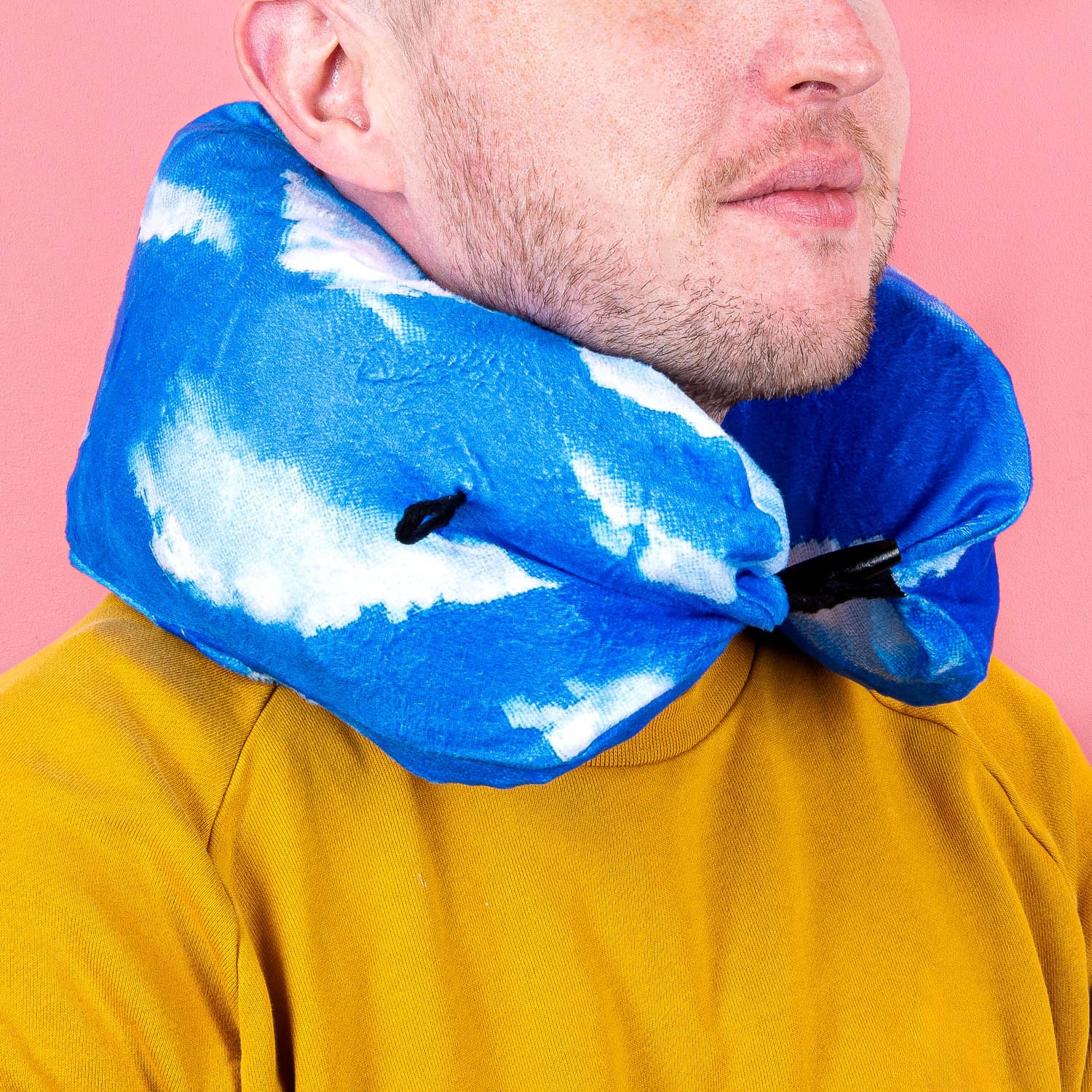 Wolken opblaasbaar nekkussen