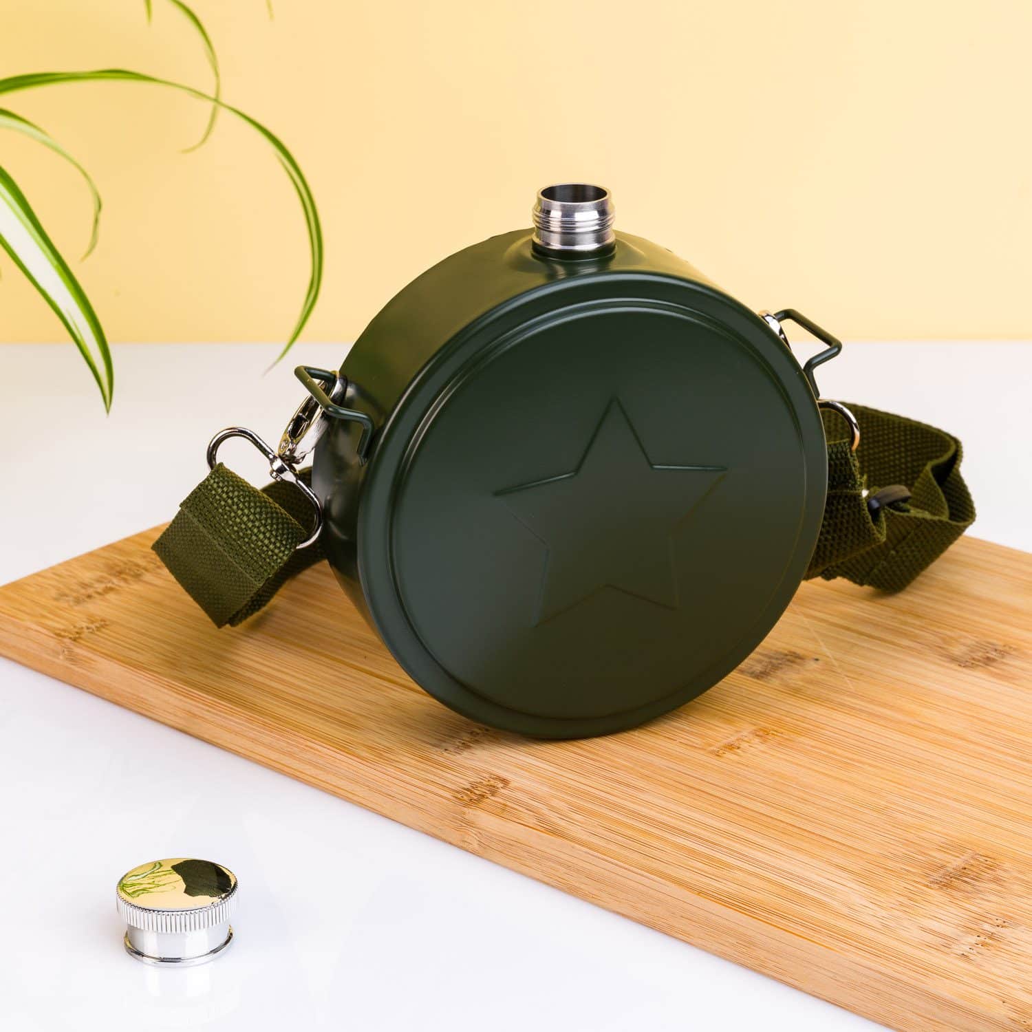 Militaire veldfles met schouderband