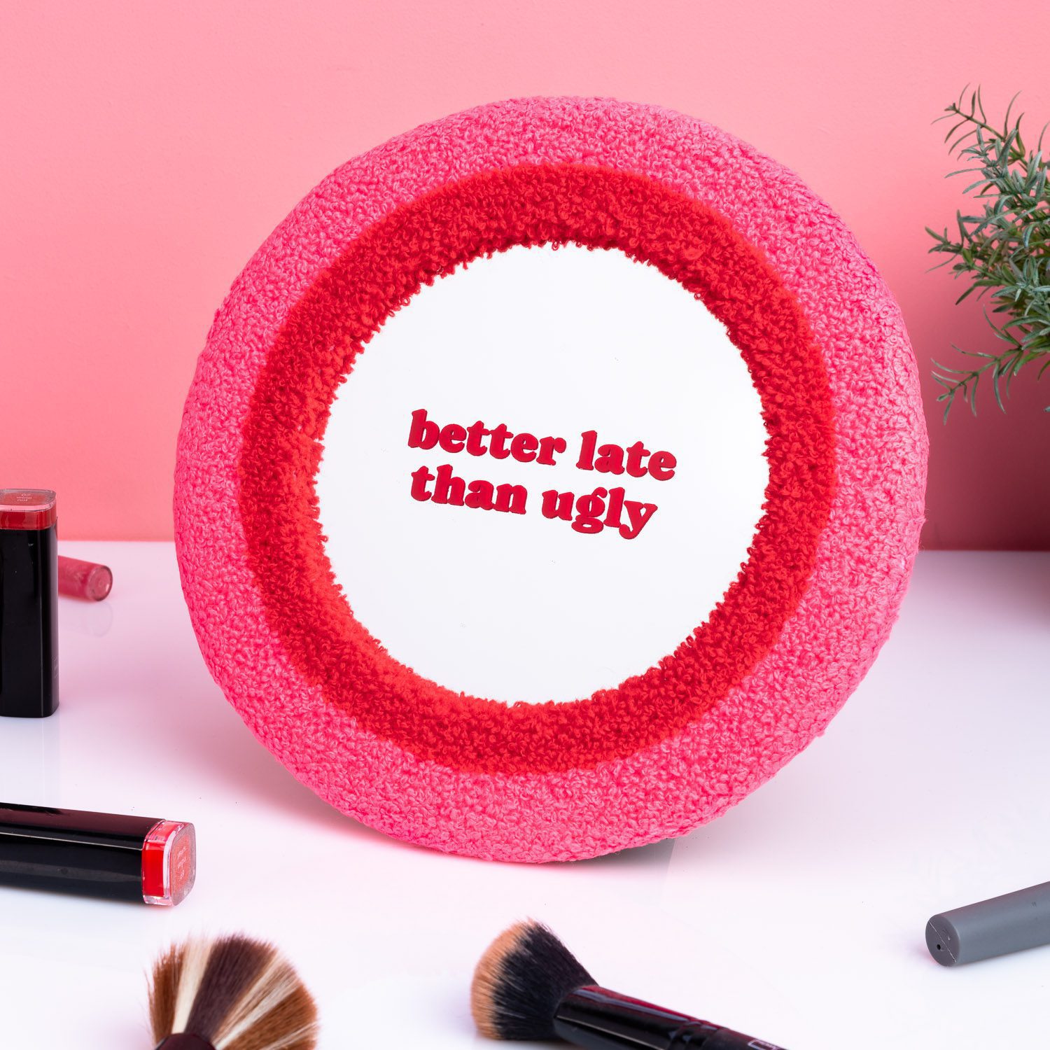 Better Late Than Ugly spiegel