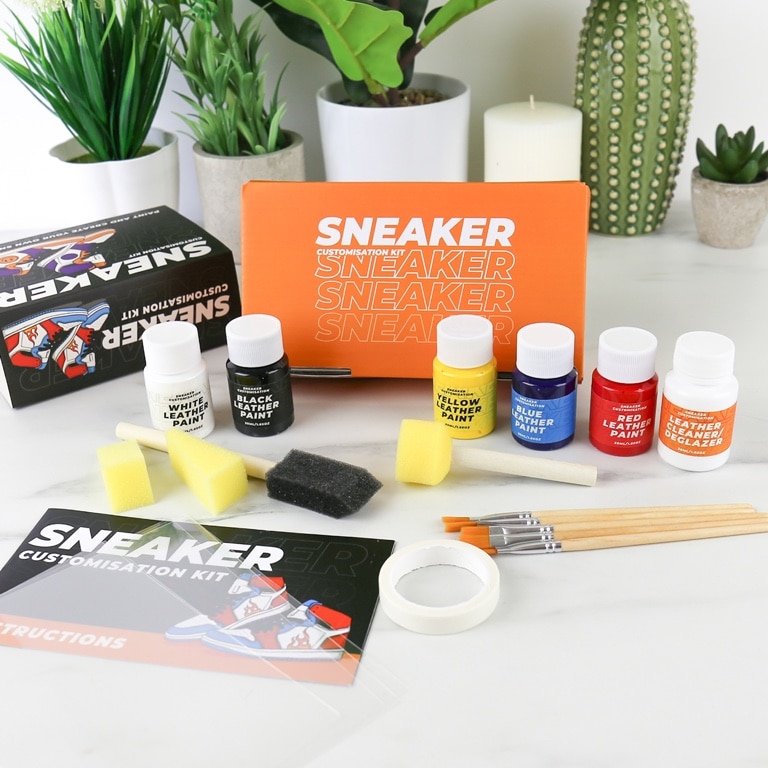 Sneaker customization kit